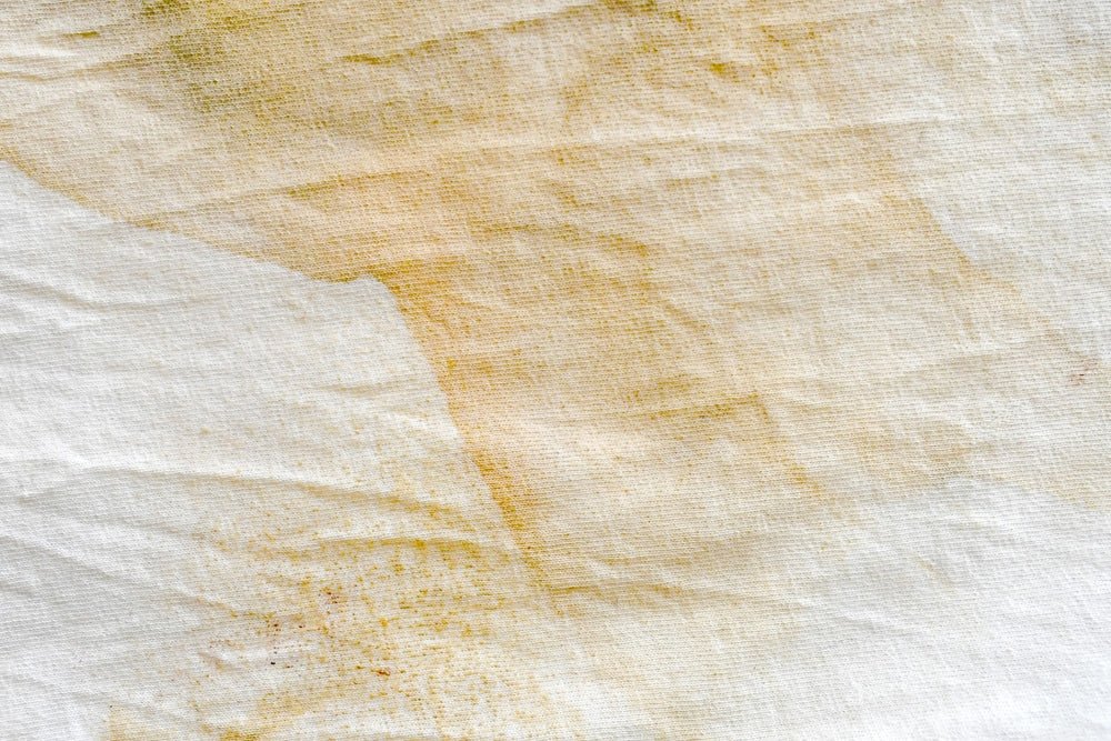quita lo amarillo de la ropa blanca