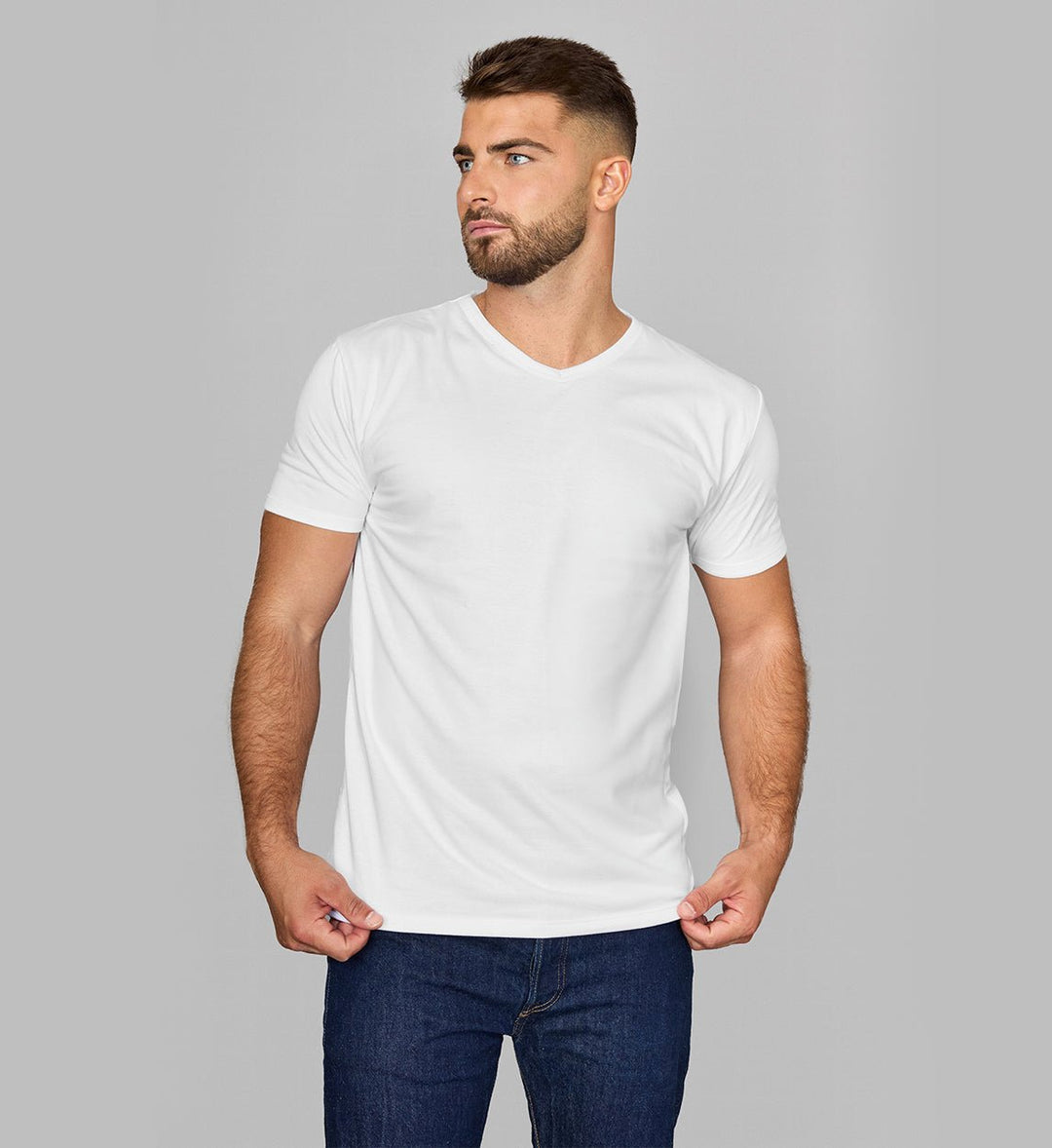 Camiseta Antisudor Cuello V Blanco