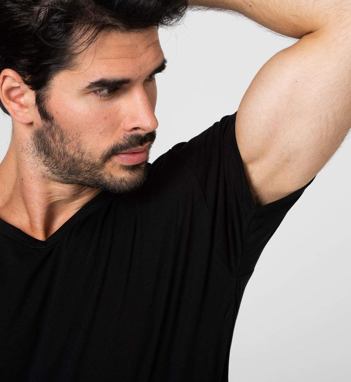 MaxDry V Neck T-shirt Black extra underarm protection